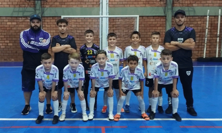 GUARANIAÇU: Atleta Mirim é destaque no Campeonato Paranaense de Futsal Sub 09.