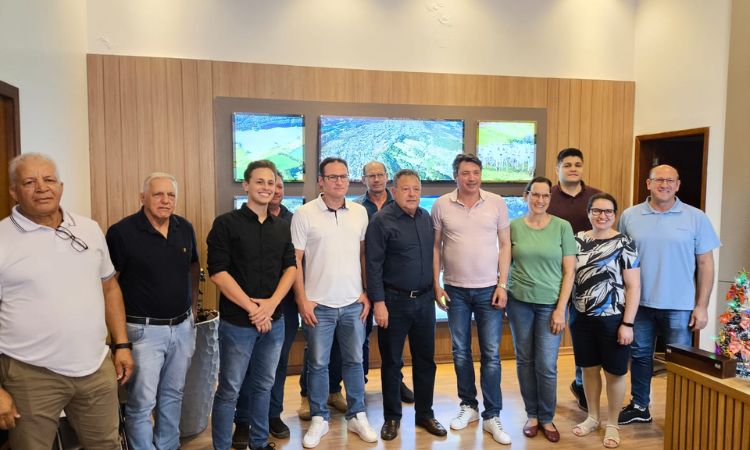 GUARANIAÇU: Deputado Federal Sérgio Souza cumpre agenda institucional em Guaraniaçu