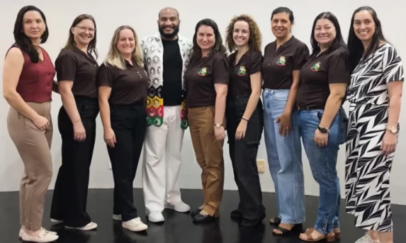 Guaraniaçu: Professores da rede municipal participam de formação continuada 