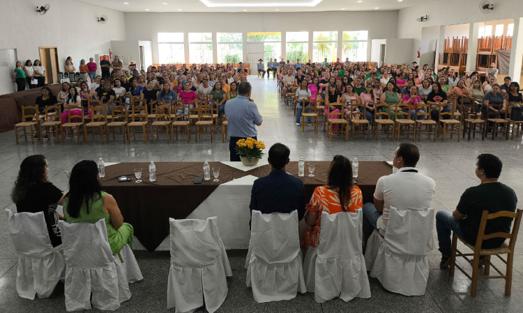 GUARANIAÇU: Secretaria de Educação promove encontro para a abertura do Ano Letivo de 2025.