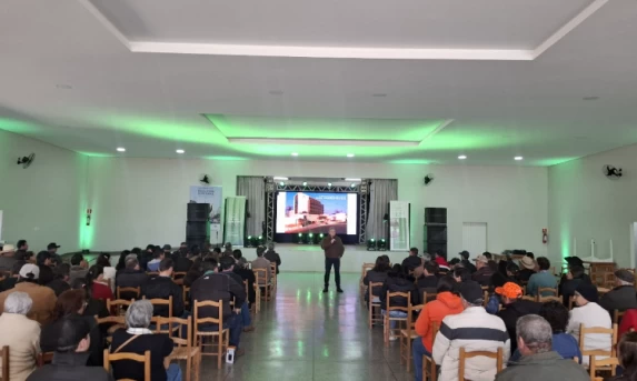 GUARANIAÇU: Sicredi apresenta Plano Safra 2025/26 em evento voltado ao agronegócio