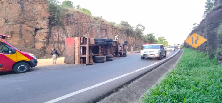GUARAPUAVA: Motorista perde a vida em acidente registrado no KM 330 de BR 277.