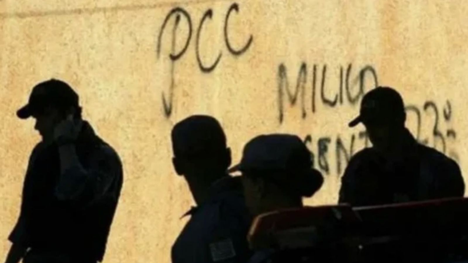 GUERRA CONTRA O CRIME: PARAGUAI DECLARA PCC E COMANDO VERMELHO COMO ORGANIZAÇÕES TERRORISTAS INTERNACIONAIS GUERRA CONTRA O CRIME: PARAGUAI DECLARA PCC E COMANDO VERMELHO COMO ORGANIZAÇÕES TERRORISTAS INTERNACIONAIS