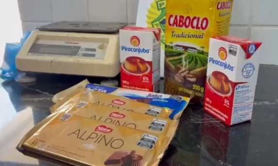 Homem de 27 anos é detido por furto em supermercado e preso por romper tornozeleira em Cascavel
