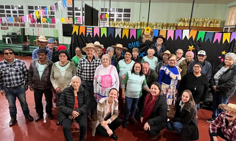 IBEMA: Festa Julina anima os idosos do Serviço de Convivência e Fortalecimento de Vínculos