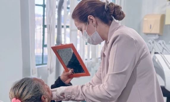 Ibema: Sorrisos Renovados: Saúde Bucal que Transforma Vidas