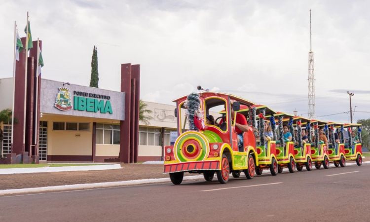 Ibema: Trenzinho da Alegria encanta e transforma noites em momentos inesquecíveis