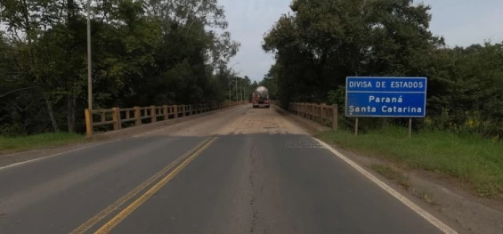 INFRAESTRUTURA: Ponte sobre o Rio Negro entre São Mateus do Sul e Três Barras (SC) está com bloqueio total.