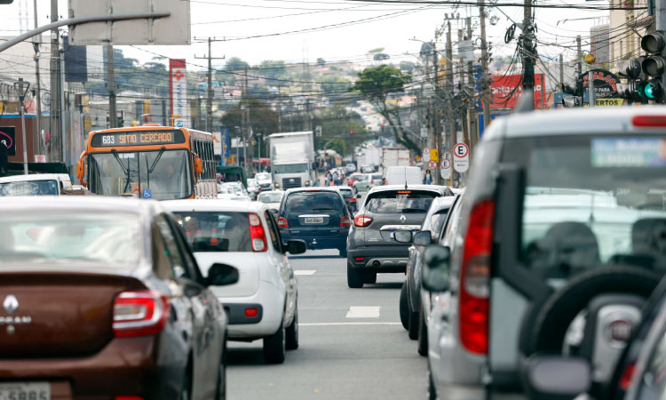 IPVA 2025: segunda parcela para placas de finais 3 e 4 vence nesta sexta-feira