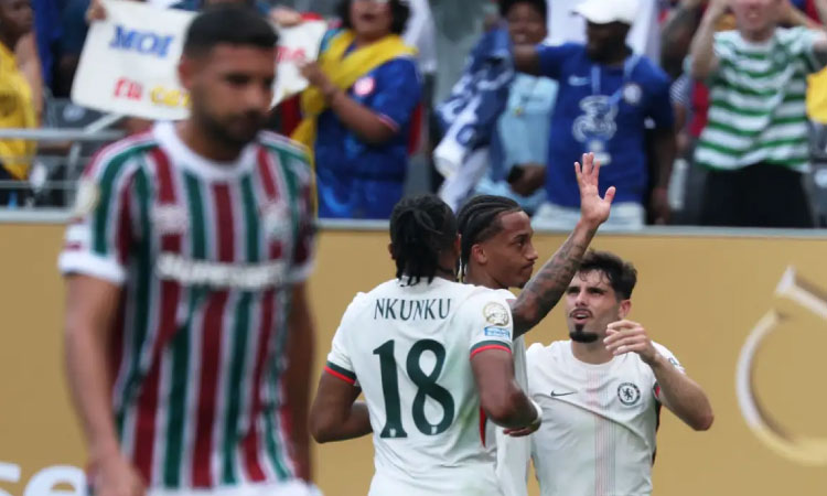 João Pedro marca dois e tira Fluminense da Copa do Mundo de Clubes