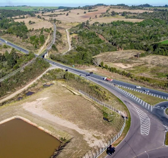 Leilão do 1º lote das novas concessões rodoviárias do Paraná será na próxima semana.