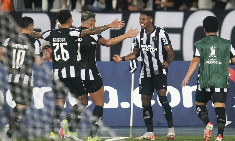 LIBERTADORES: Júnior Santos comanda Botafogo em vitória sobre o Bragantino