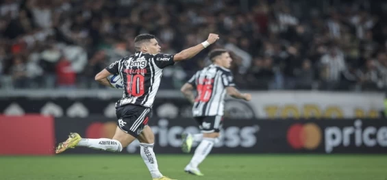LIBERTADORES: Paulinho decide e Atlético-MG vence para continuar vivo.