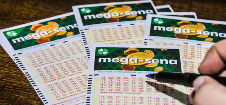 LOTERIA: Ninguém acerta as seis dezenas da Mega-Sena 2552 e prêmio vai a R$ 12,5 milhões; veja números sorteados.