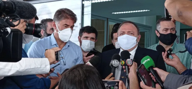 Ministro Pazuello visita UPA Brasília em Cascavel