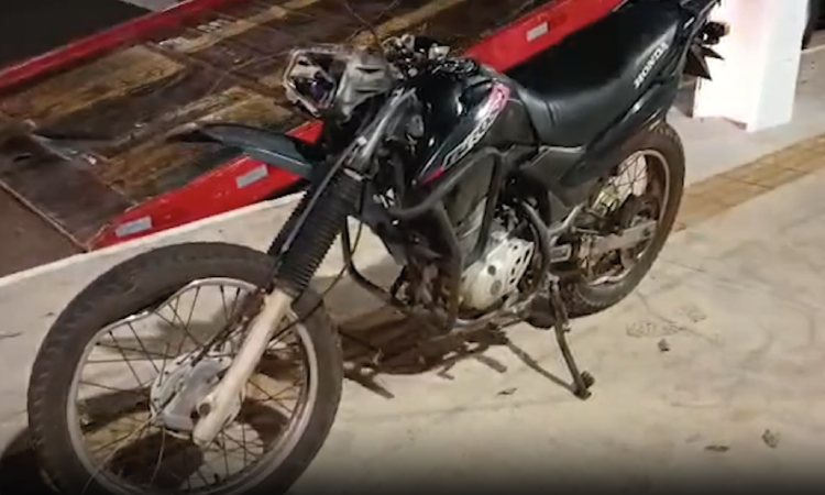 Motociclista morre após atingir poste em Toledo