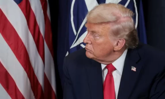 Mundo: Nova Estratégia de Defesa dos EUA foca no domínio do Hemisfério Ocidental e envia alerta a vizinhos