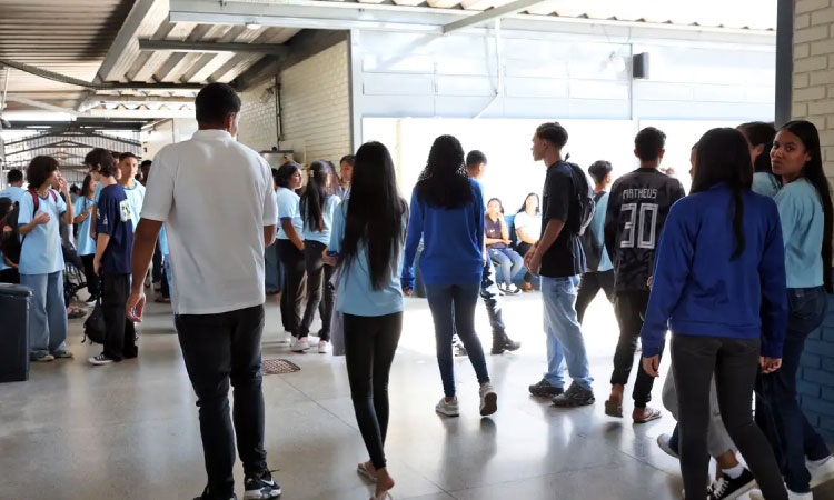 Nascidos em setembro e outubro recebem hoje parcela do Pé-de-Meia