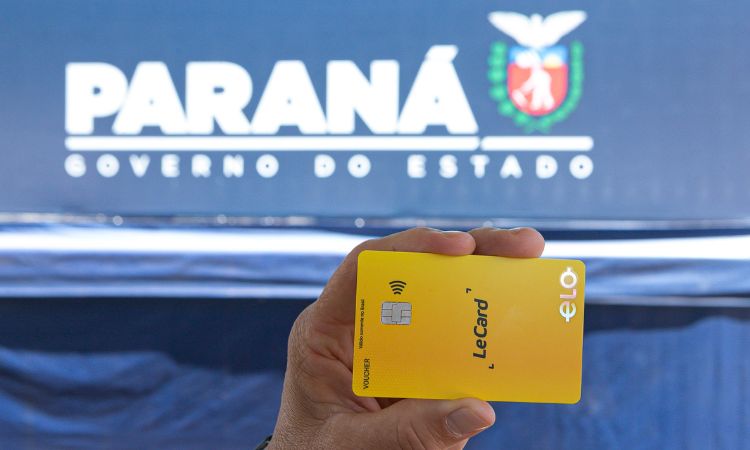 Paraná Envia Mais 245 Cartões do Programa Reconstrução para Rio Bonito do Iguaçu