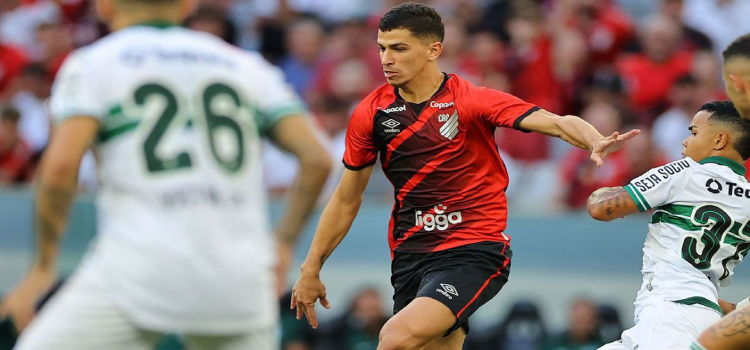 PARANAENSE: Athletico-PR e Coritiba empatam em clássico marcado por confusão.