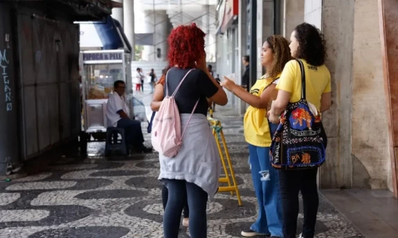 Pé-de-Meia: nascidos em maio e junho recebem hoje parcela de R$ 200