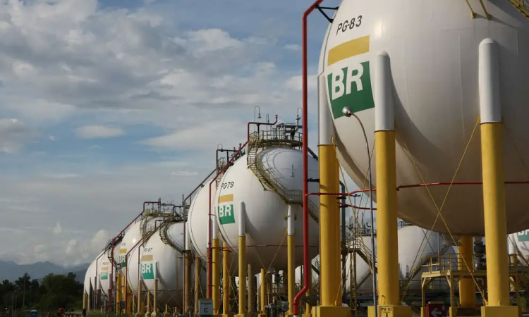 Petrobras reduz em 14% preço do gás natural para distribuidoras