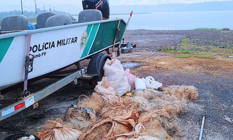 Polícia Ambiental realiza patrulhamento de fiscalização aquática na represa de Salto Santiago