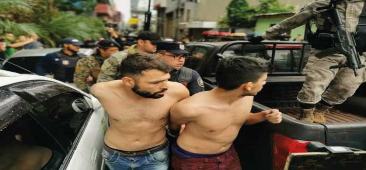 POLICIAL: Brasileiros são presos após tentativa de assalto com refém em prédio de Cidade do Leste, no Paraguai.