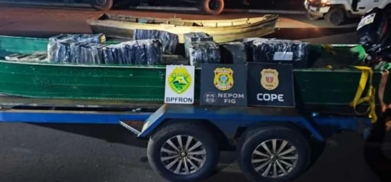 POLICIAL: Embarcações carregadas com maconha são apreendidas no rio Paraná.