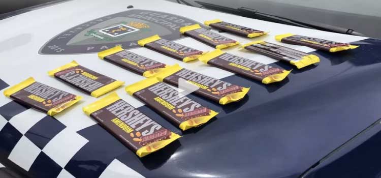 POLICIAL: Homem é detido ao tentar furtar 12 barras de chocolate em supermercado de Cascavel.