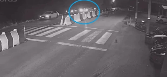 POLICIAL: Motorista de caminhonete joga veículo contra agentes da PRF no Paraná.