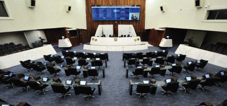 POLÍTICA: Composição de partidos na Assembleia Legislativa do Paraná é alterada após janela partidária.