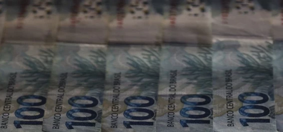 POLÍTICA: Governo propõe tirar R$ 5 bi de gastos do PAC da meta fiscal de 2024.