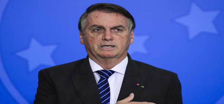 POLÍTICA: Presidente Bolsonaro assina filiação ao PL