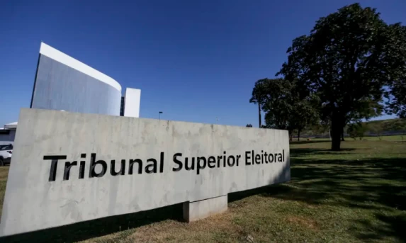 Prazo para justificar ausência nas eleições municipais termina hoje