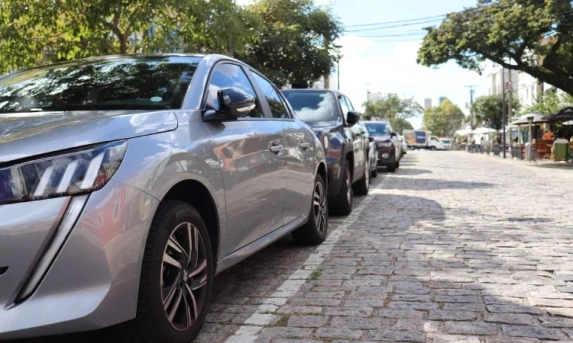 Prazo para pagamento do IPVA de veículos com final de placa 5 e 6 encerra nesta quinta-feira