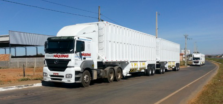PRF estabelece restrições para cargas pesadas nas BRs 277 e 376 no Paraná.