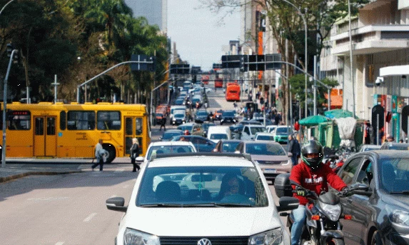 Quatro em cada cinco veículos quitaram o IPVA 2024 no Paraná