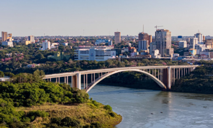 Receita Federal testa nova tecnologia de biometria da palma da mão na Ponte da Amizade