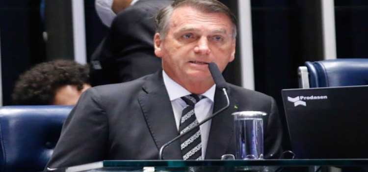 REMUNERAÇÃO: Presidente Bolsonaro sanciona projeto que fixa piso salarial para enfermeiros, técnicos, auxiliares e parteiras.