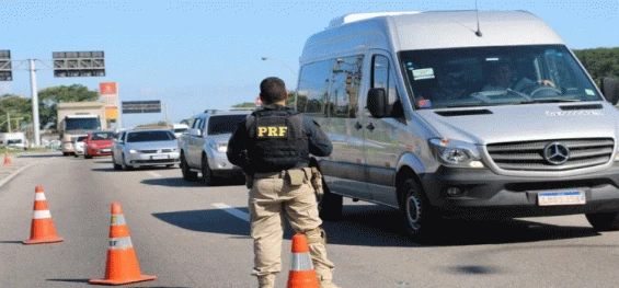 Rodovias federais têm segurança reforçada no feriado.