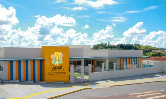 Nova escola da APAE amplia atendimento e muda a realidade de estudantes em Nova Laranjeiras 