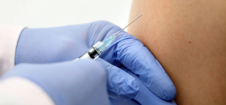 SAÚDE: Anvisa aprova uma nova vacina contra a dengue.