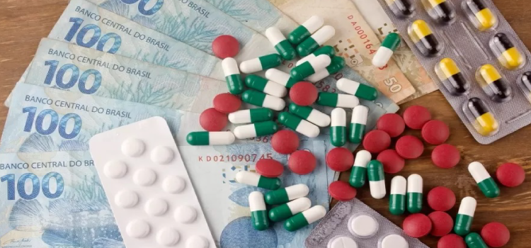 SAÚDE: Preço de remédio vai subir até 5,6% a partir de abril; veja como economizar.
