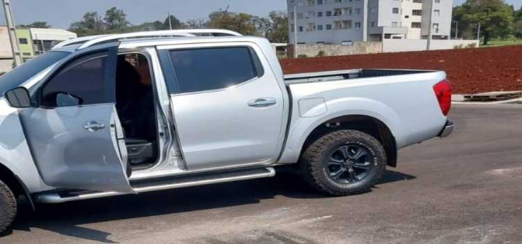 SEGURANÇA PÚBLICA: Bandidos levam mais um veículo durante assalto à mão armada em Cascavel