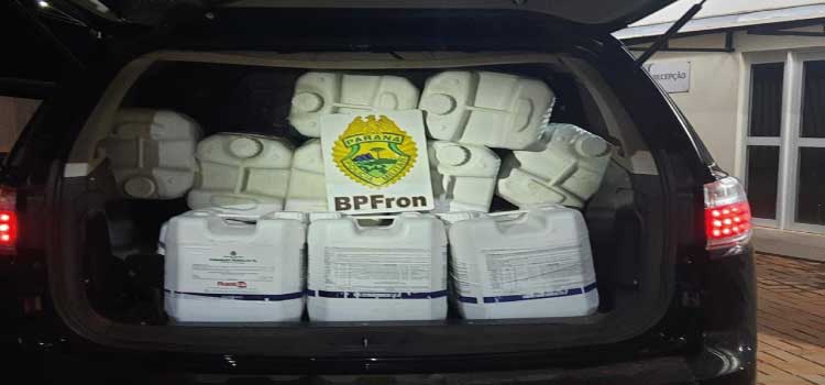 SEGURANÇA PÚBLICA: BPFron apreende 14 galões contendo agrotóxicos contrabandeados, em Santo Antônio