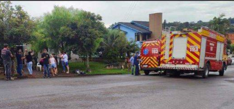SEGURANÇA PÚBLICA: Mulher morre após atear fogo na própria residência com quatro filhos dentro em SC