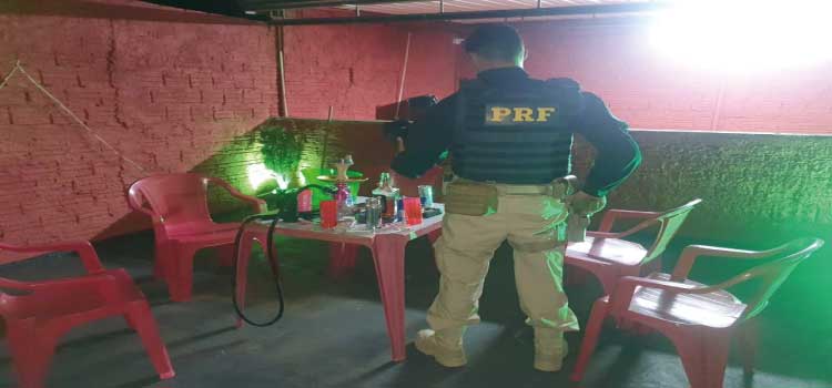 SEGURANÇA PÚBLICA: PRF prende dois indivíduos em casas noturnas na Região de Fronteira do Paraná