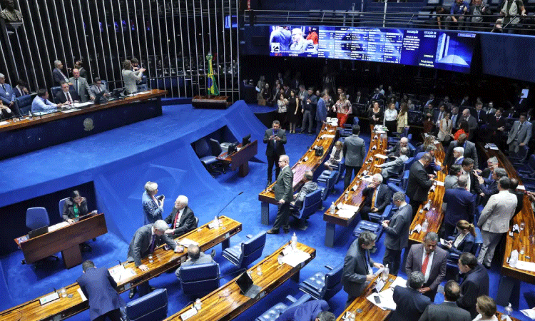 Senado aprova texto-base da reforma tributária