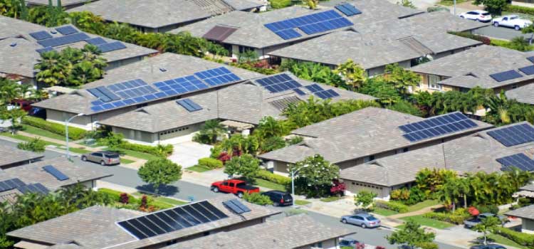TECNOLOGIA: O que é preciso para ter energia solar em casa?